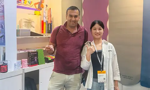 Joogamatot nousevat huomion kohteeksi, ja uusi terveellisen elämän trendi on saamassa suosiota.